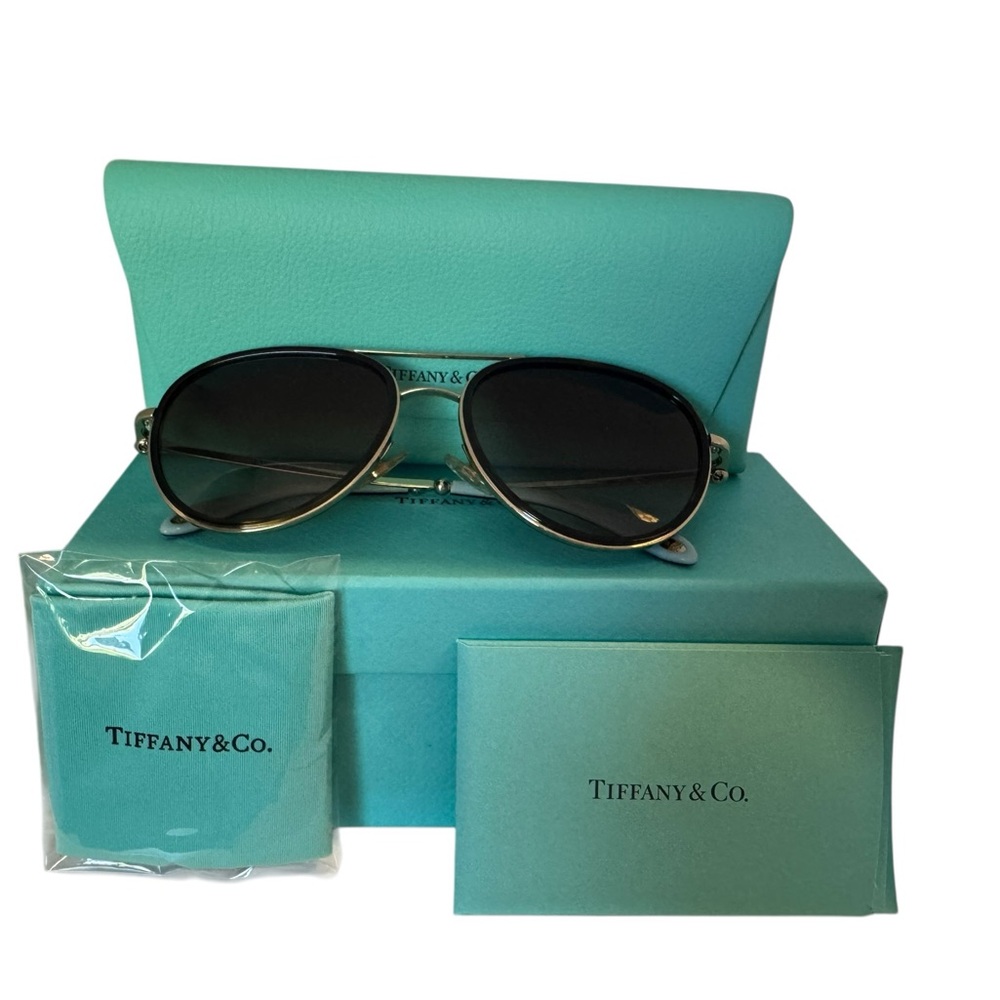 Tiffany & Co. TF3059 6091/3B Pilot Sunglasses for Women Havana & Pale Gold